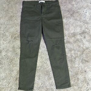 LN GaP distressed Easy Leggings size 30R